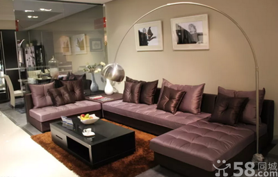 藝特佳家具城拆遷在即，松江泗涇上演清倉(cāng)大促，全場(chǎng)1-3折引客潮